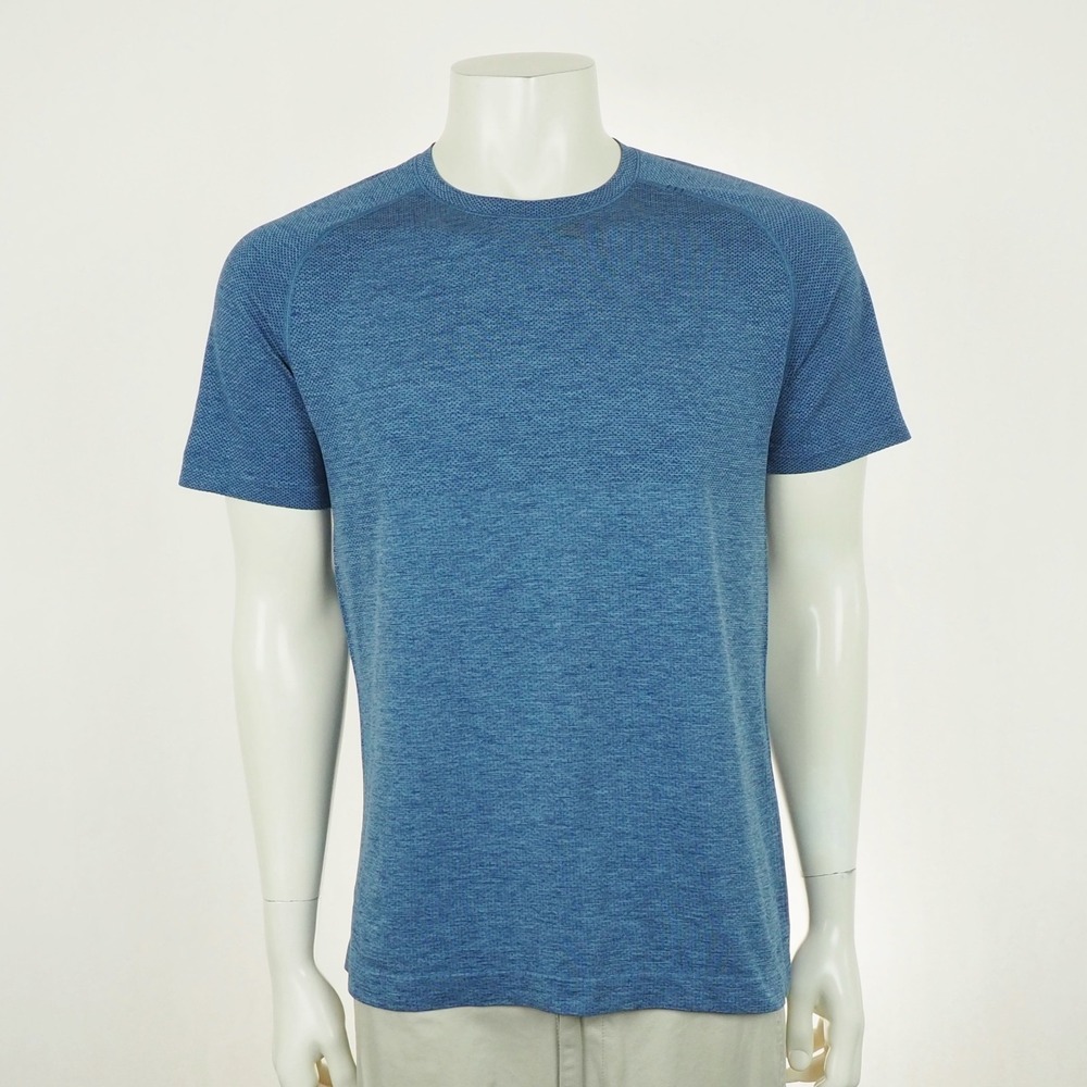 Lululemon Metal Vent Tech Training Tee Shirt Mens Medium Heather Blue Workout
